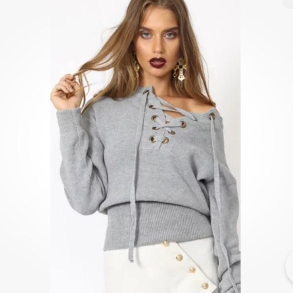 Urban Outfitters Lioness Gray Chunky Lace Up Knit Long Sleeve Sweater Sz S